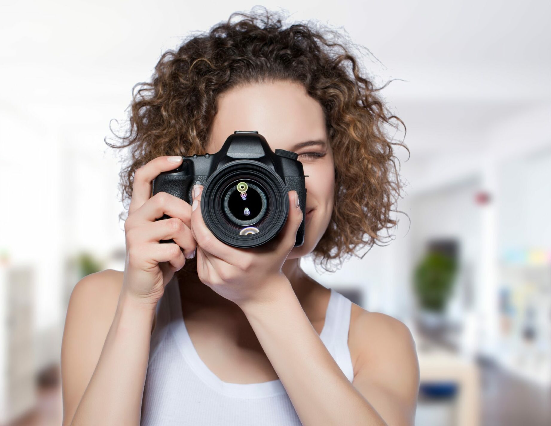 femme-appareil-photo_annonce