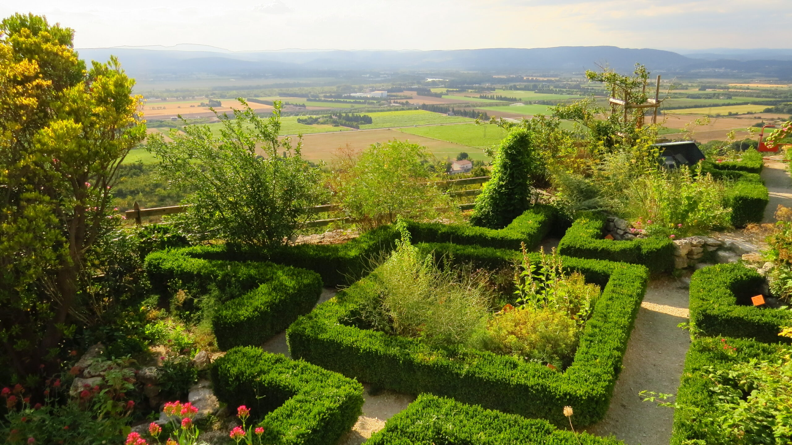 Le_Jardin_des_Herbes_La_Garde-Adhémar_3